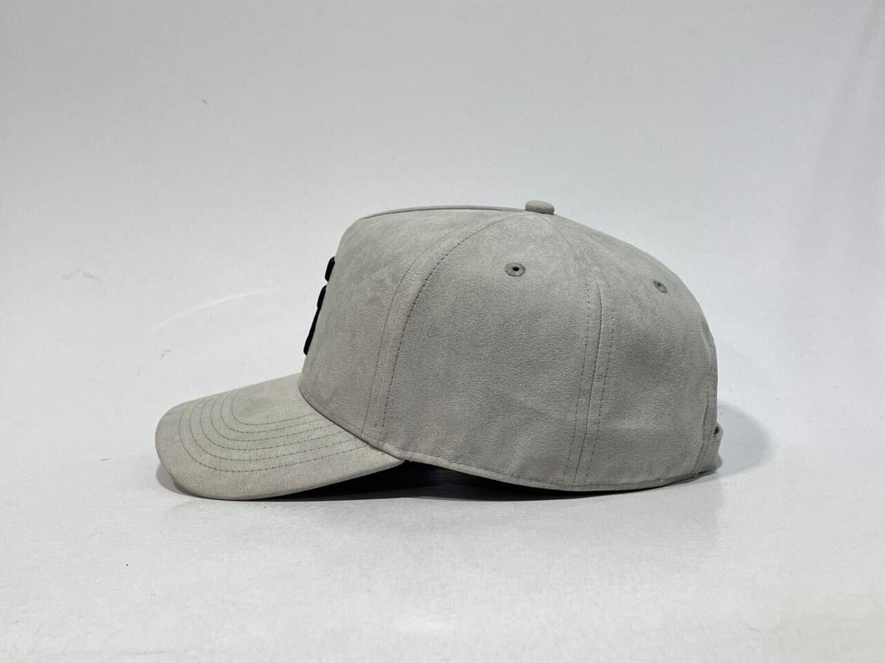 Casquette Alcantara – Image 4